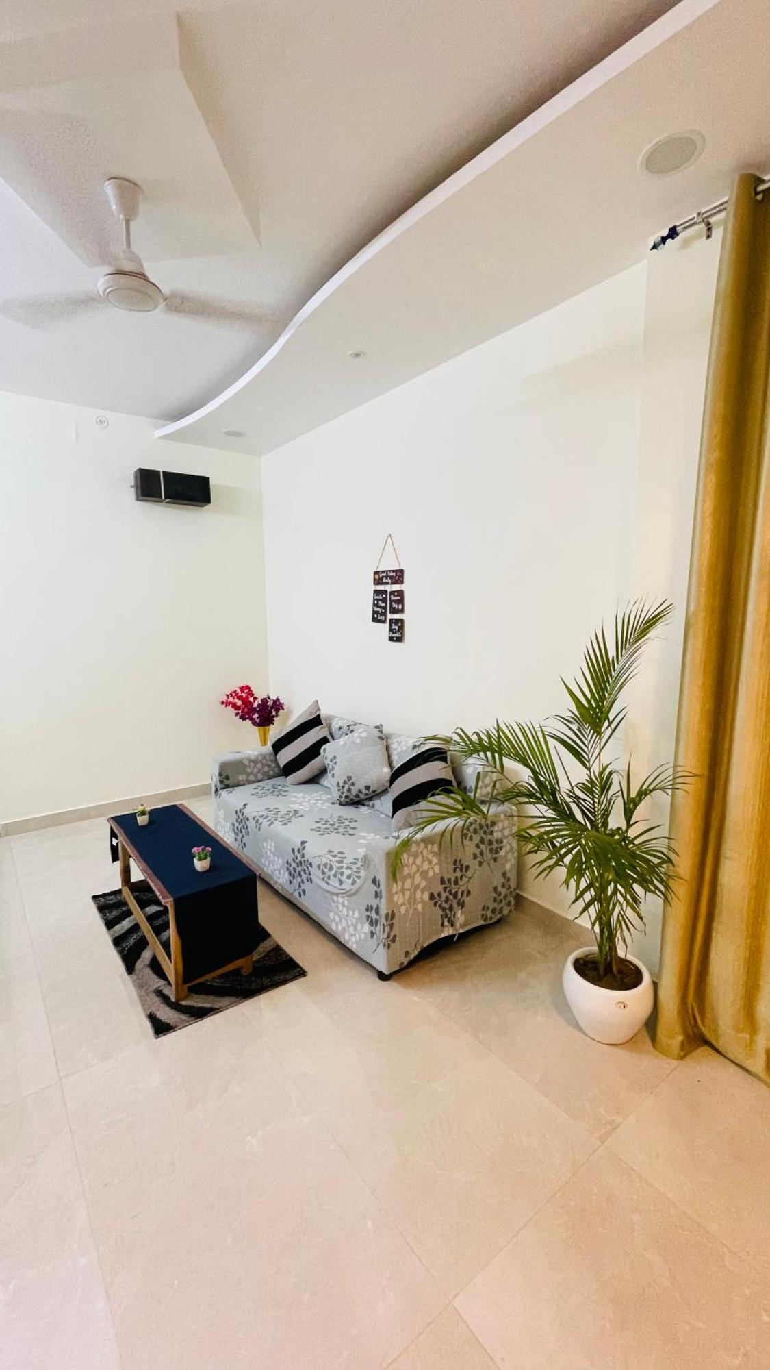 Atulyam Stays Sushant Golf City ラクナウ エクステリア 写真