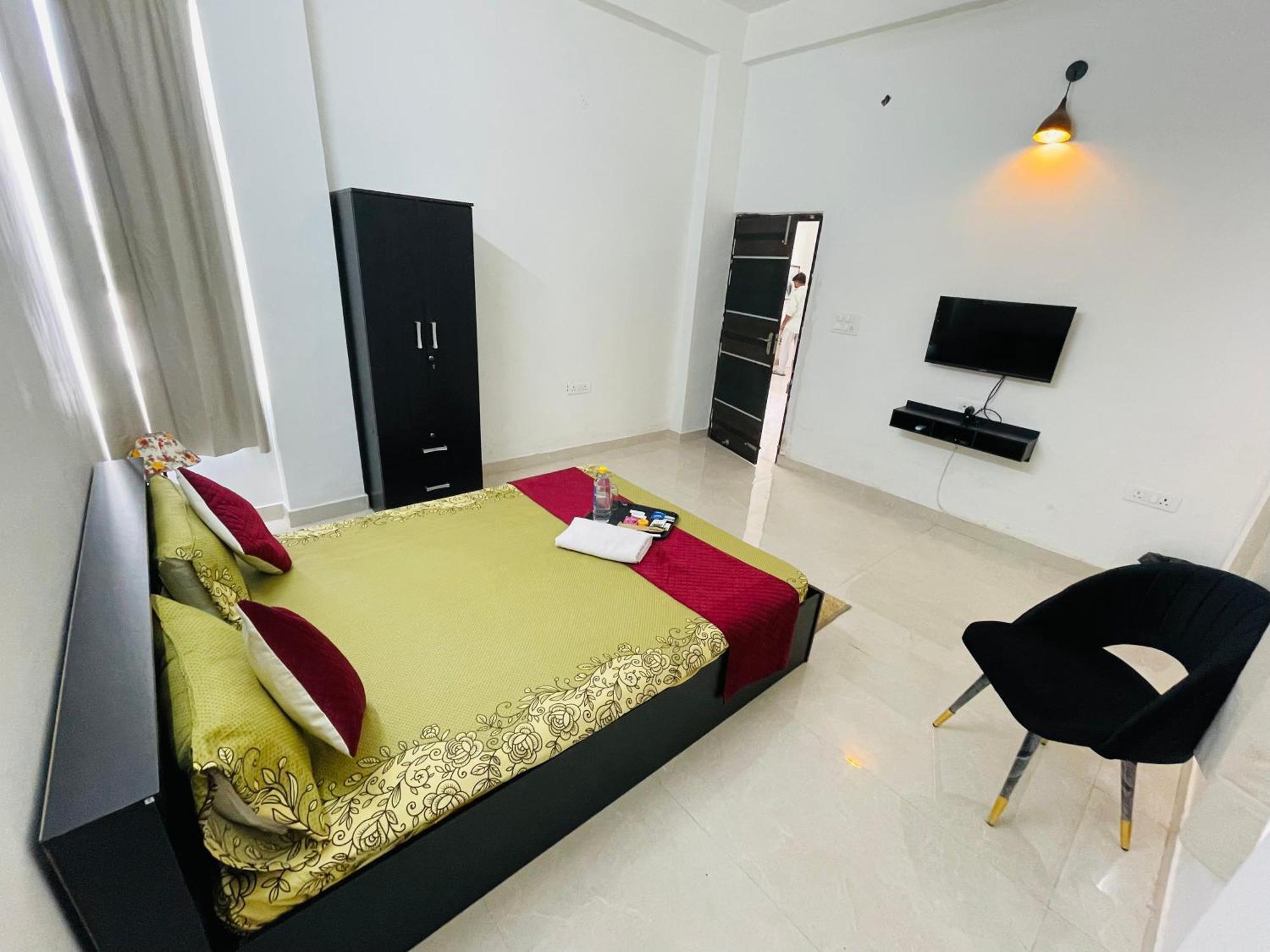 Atulyam Stays Sushant Golf City ラクナウ エクステリア 写真
