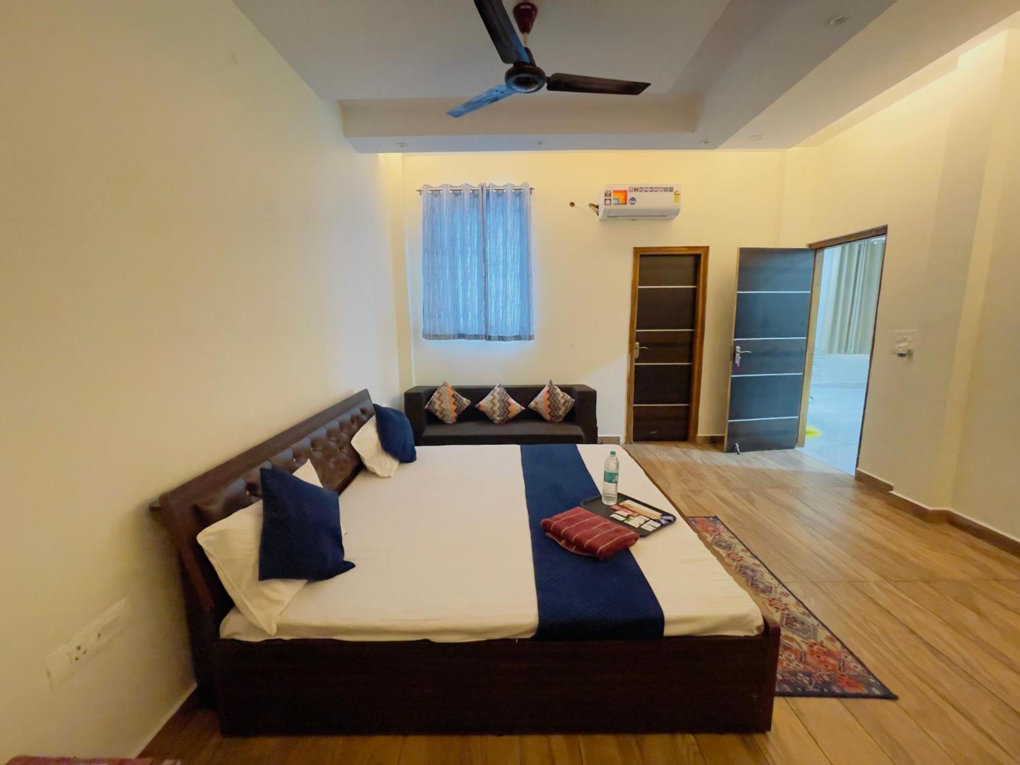 Atulyam Stays Sushant Golf City ラクナウ エクステリア 写真