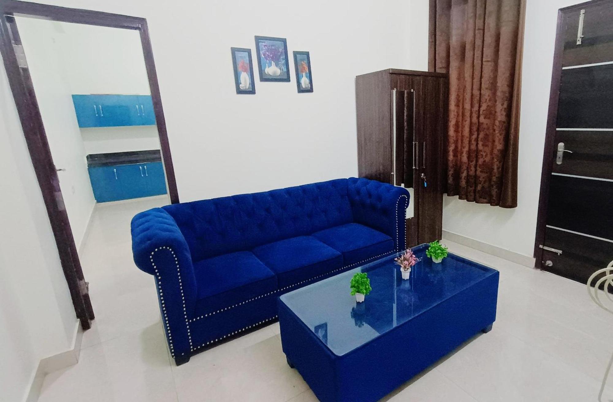 Atulyam Stays Sushant Golf City ラクナウ エクステリア 写真